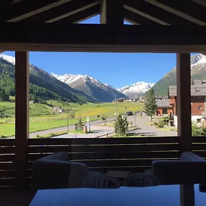 Cronox Vinecc Aparthotel